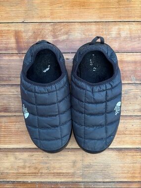 The North Face Black Quilted Insulated Slip-Ons